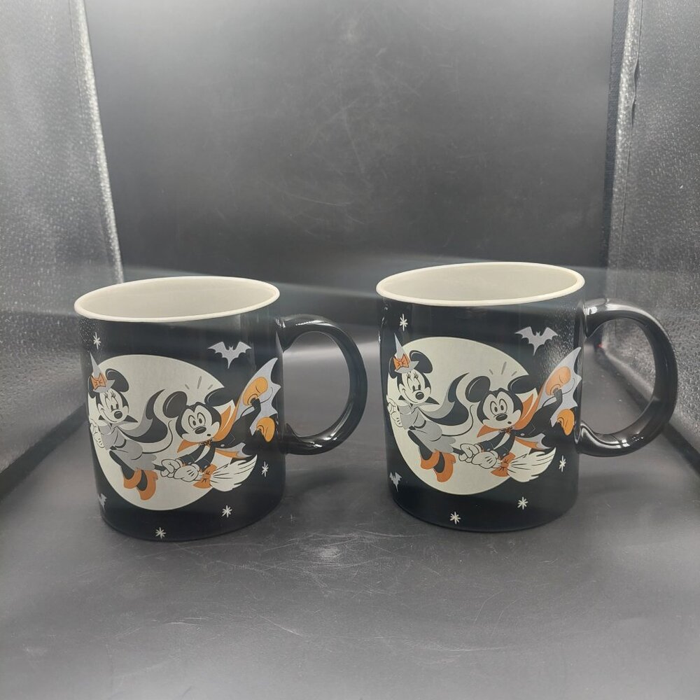 HAPPY HALLOWEEN 2 NEW Disney Witch Minnie & Vampire Mickey Mouse Bats Moon Mugs